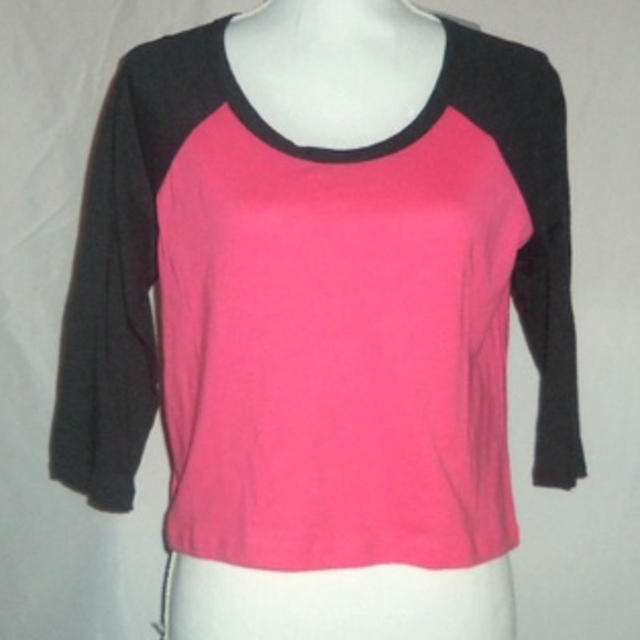 black and pink baseball tee